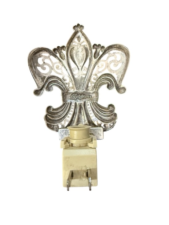 Brighton Silver Fleur-de-Lis Wall Night Light Accent - Picture 7 of 7